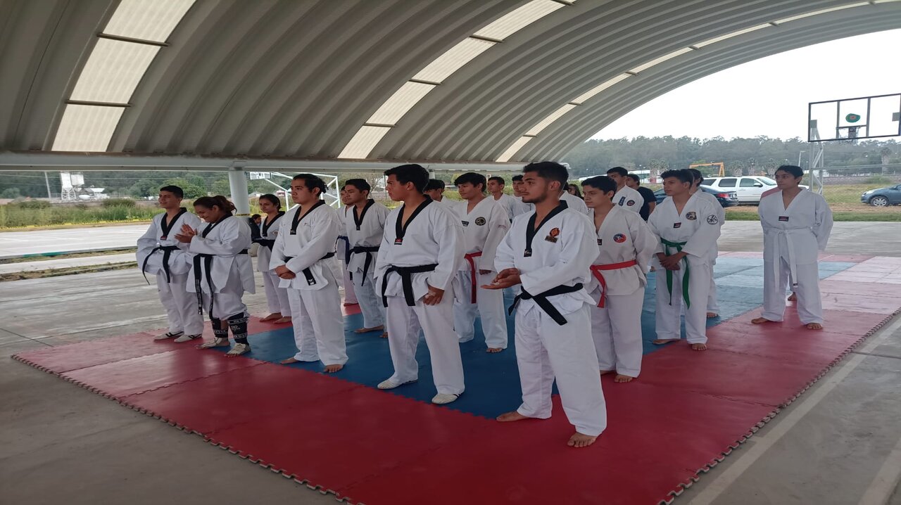 Realiza UTM Encuentro Universitario de Taekwondo