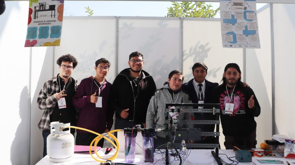 Estudiantes de la UTM compiten con 4 prototipos en Feria de Ciencias 2024